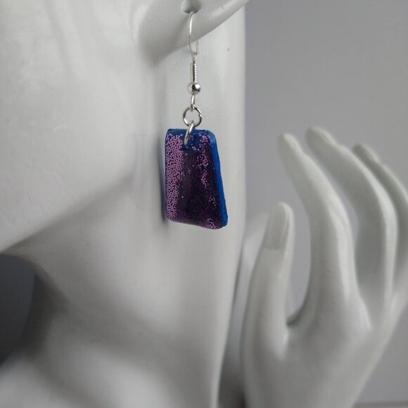 Handmade gloss pink polymer clay earrings. Boucles d'oreilles fait à la main - Picture 7 of 9